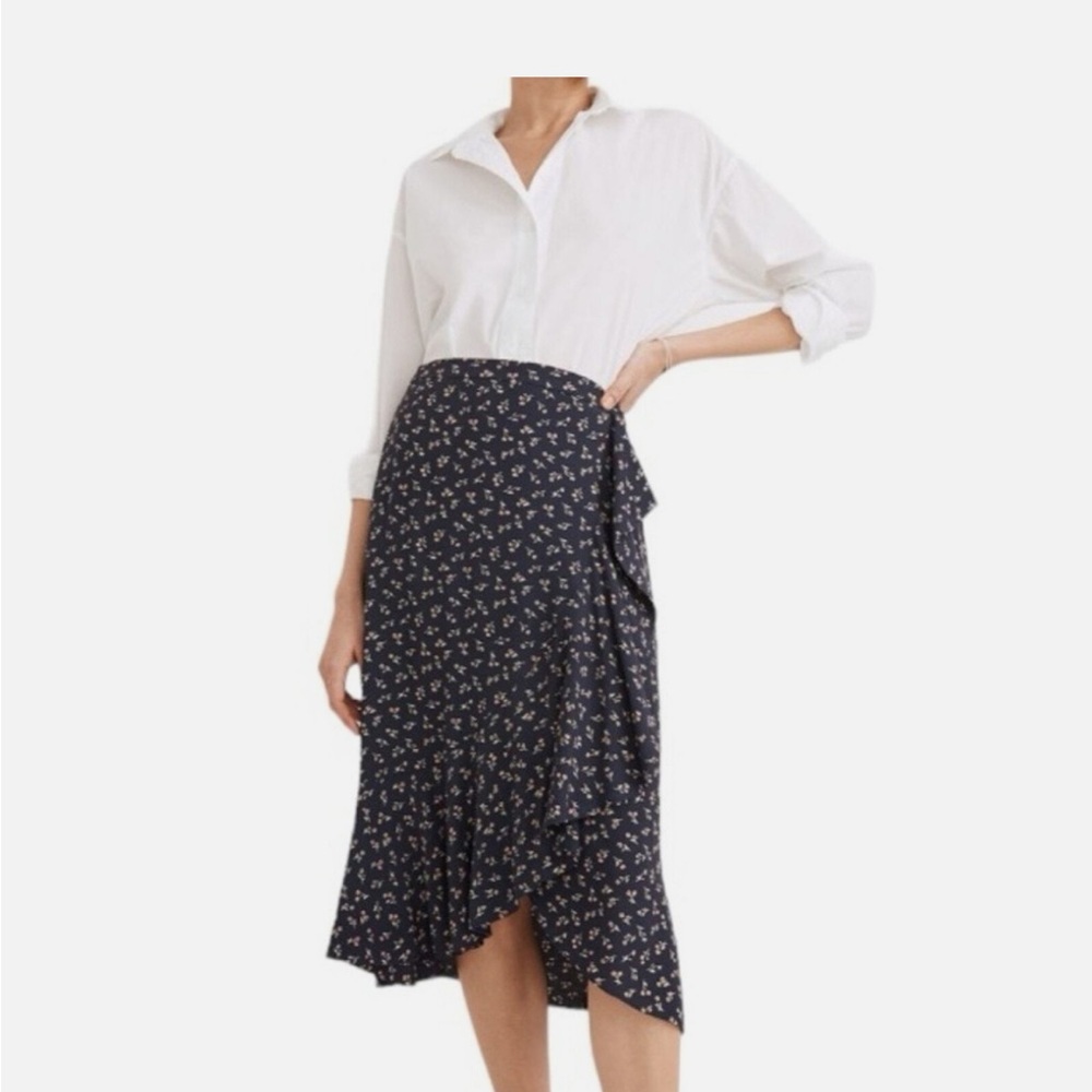 Madewell Navy Floral Ruffle Skirt